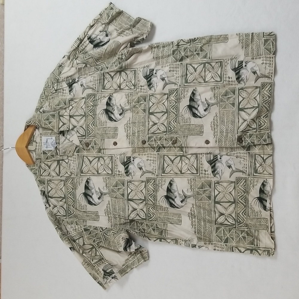 Guy Harvey Hawaiian Shirt Men's Size 2X Cream & Green Diameteric Figures & Fish